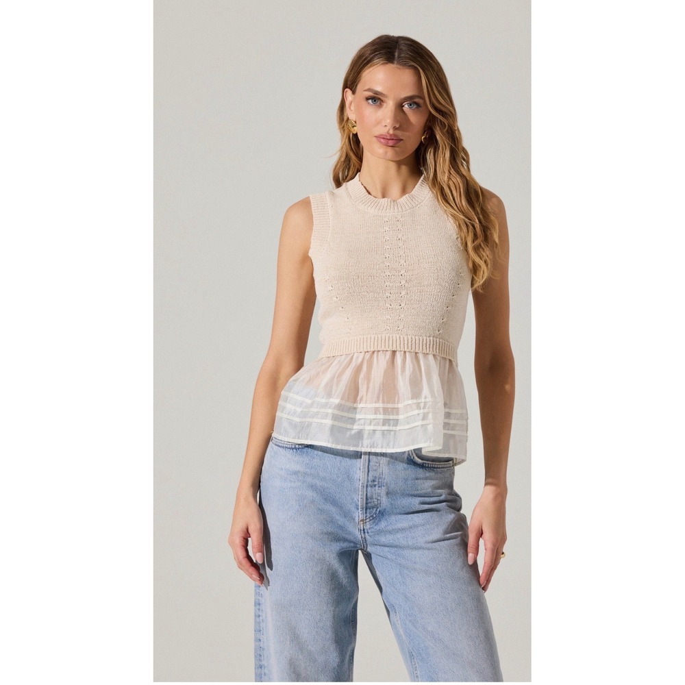 ASTR The Label Sheer Peplum Sweater Vest Size‎ Small
